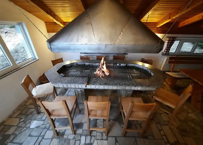 Apartmani Vila كوبريس