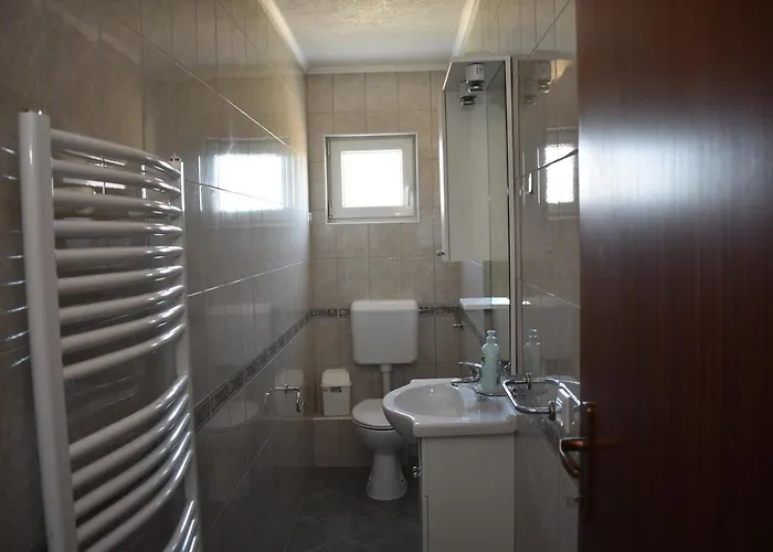 Apartmani Vila 公寓 库普雷斯